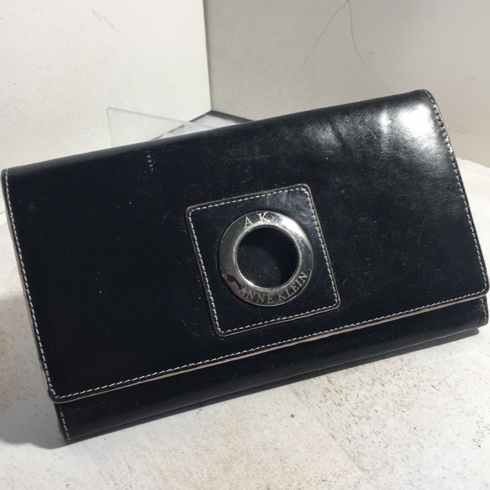 Vintage Anne Klein black leather long  wallet